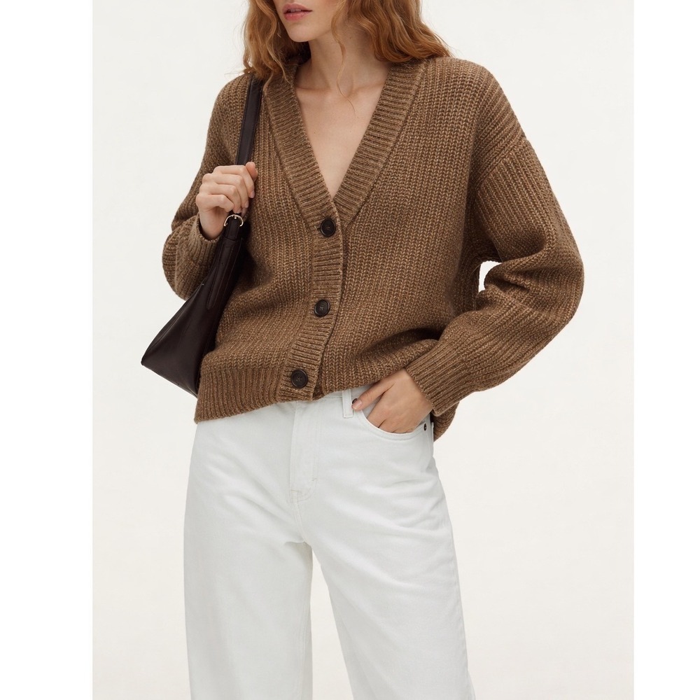 Universal Thread Brown/Tan Long Sleeve Button Up Oversized Chunky Knit Sweater
